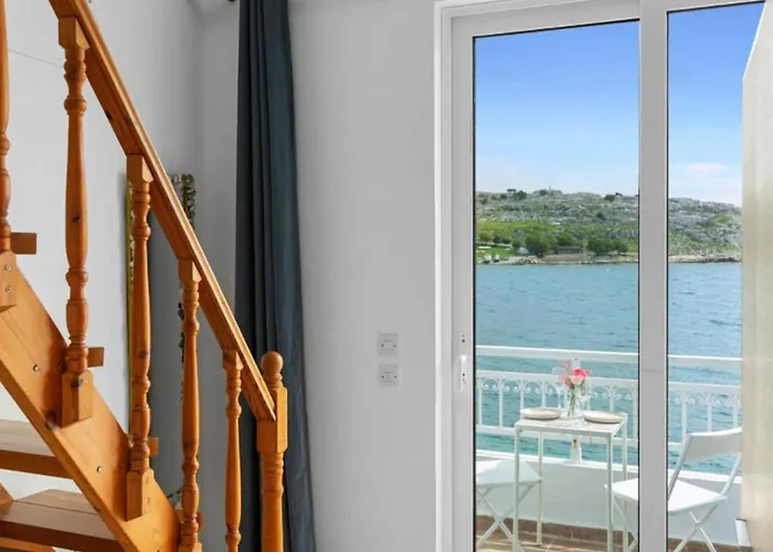 Serene Ocean Haráki