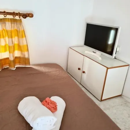 Serene Ocean 公寓 *