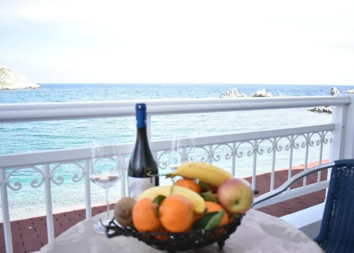 Serene Ocean Апартаменты *